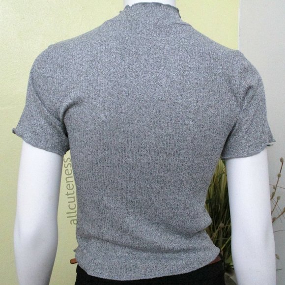 Lettuce Hem Top - Picture 3 of 3